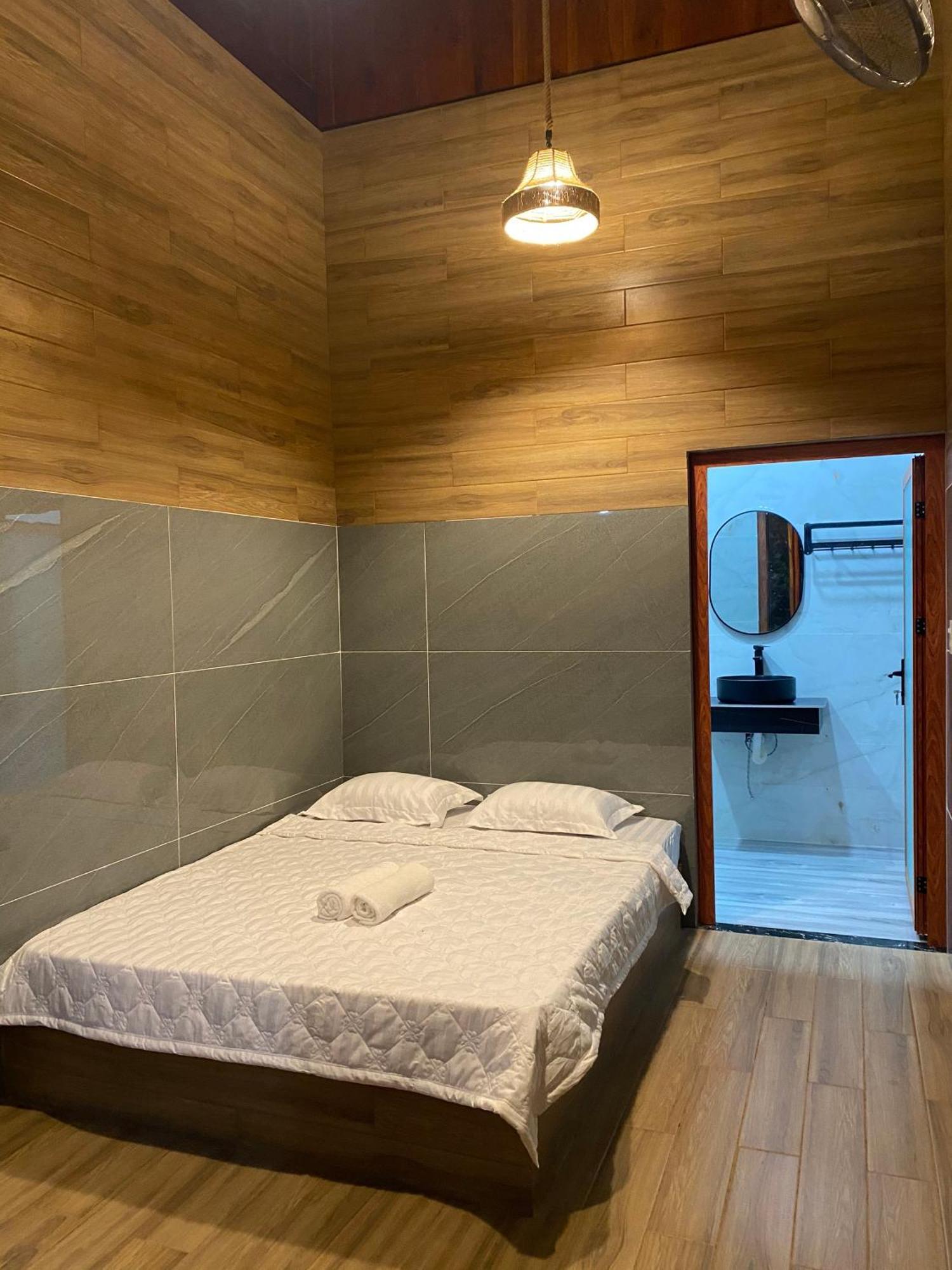 Cat Tien Hotel Zewnętrze zdjęcie