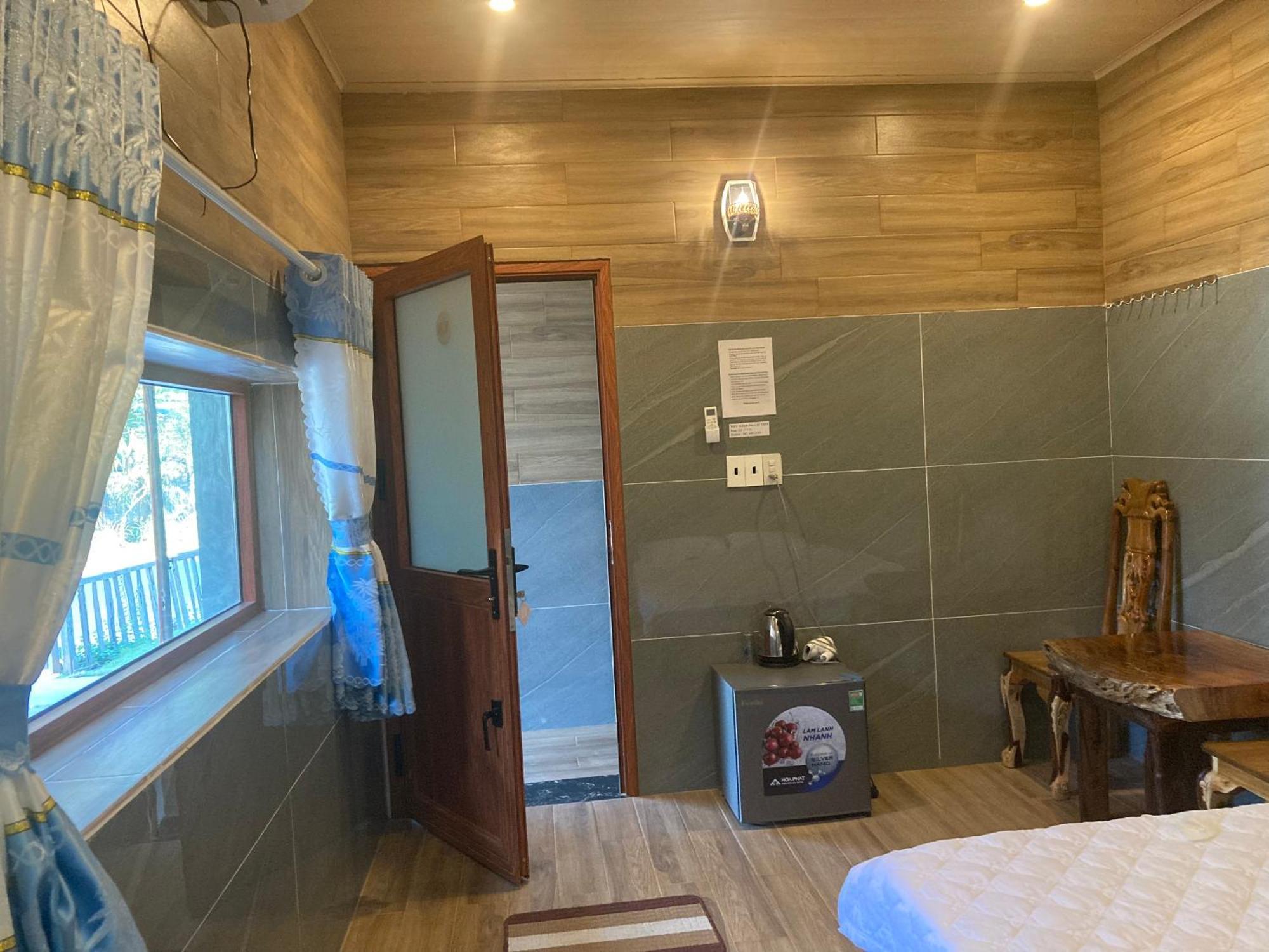 Cat Tien Hotel Zewnętrze zdjęcie